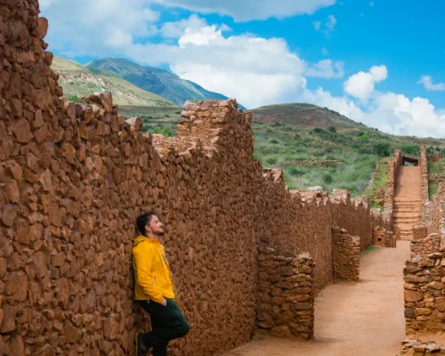 Pikillaqta: Insights into Wari Civilization Pikillaqta: Insights into Wari Civilization