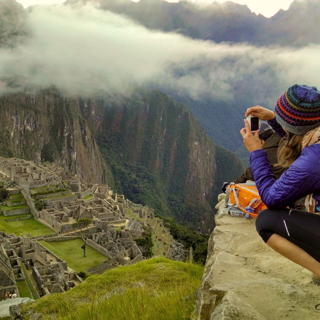 Machu Picchu at Sunrise: A Breathtaking Spectacle
