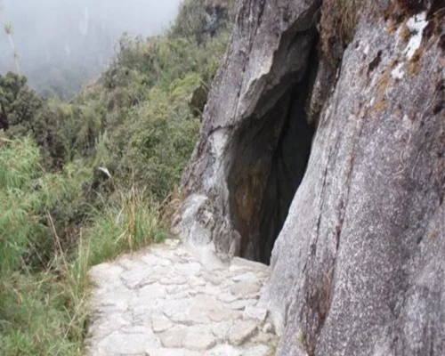 Inca Tunnels: A Guide to Ancient Underground Paths